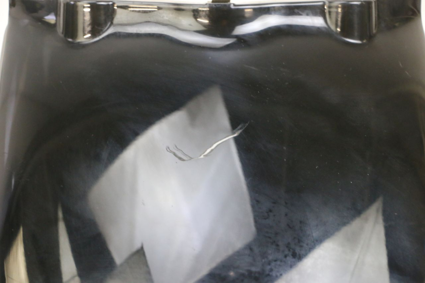 photo de PARAFANGO ANTERIORE EFUN PUSA 1 - Caratteristiche distintive