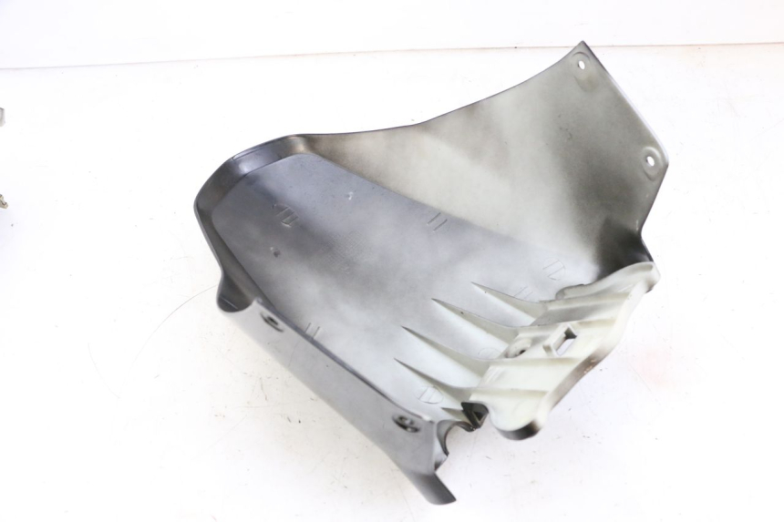 photo de PARAFANGO ANTERIORE EFUN PUSA 1 - Primo piano ad alta risoluzione