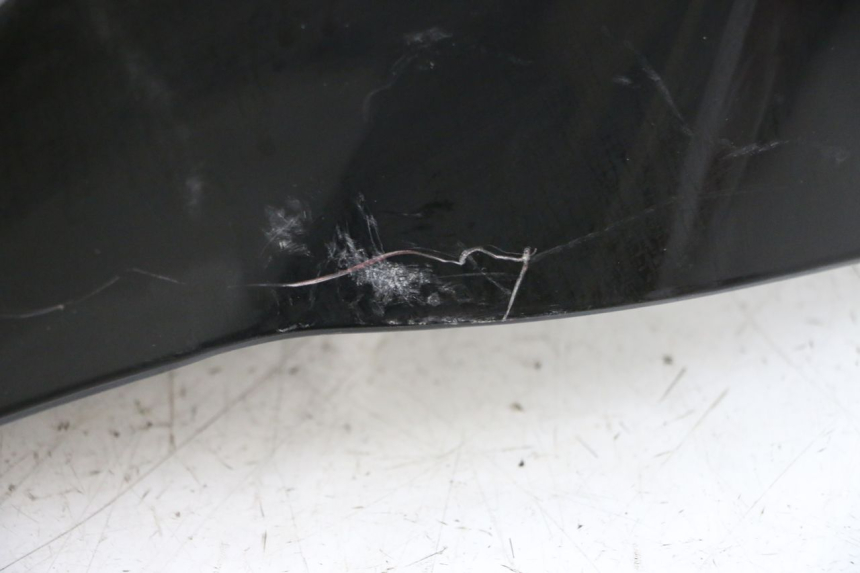 photo de PARAFANGO ANTERIORE EFUN PUSA 1 - Angolazione alternativa