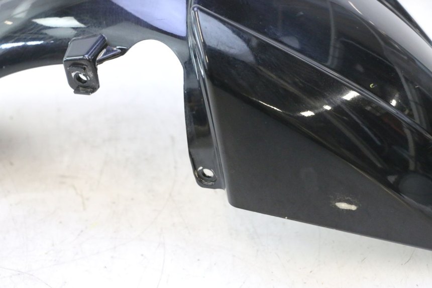 photo de PARAFANGO ANTERIORE PEUGEOT SATELIS 125 (2013 - 2018) - Primo piano tecnico