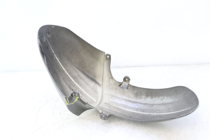 photo de PARAFANGO ANTERIORE PEUGEOT SATELIS 125 (2013 - 2018) - Primo piano tecnico