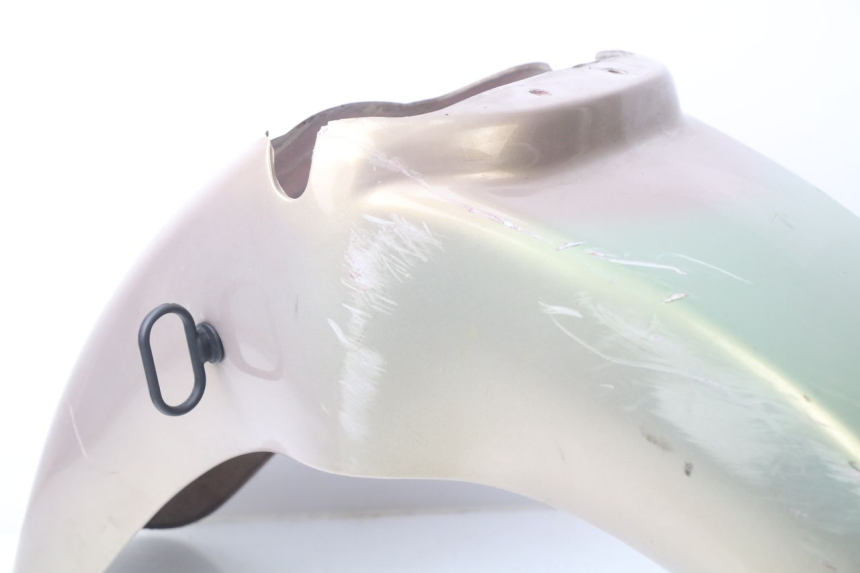 photo de Parafango anteriore APRILIA SCARABEO GT 125 (1999 - 2007) - Dettagli dei punti di fissaggio