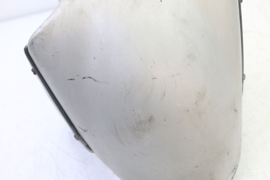 photo de PARAFANGO ANTERIORE PEUGEOT SPEEDAKE 50 (1995 - 1997) - Dettagli dei punti di fissaggio