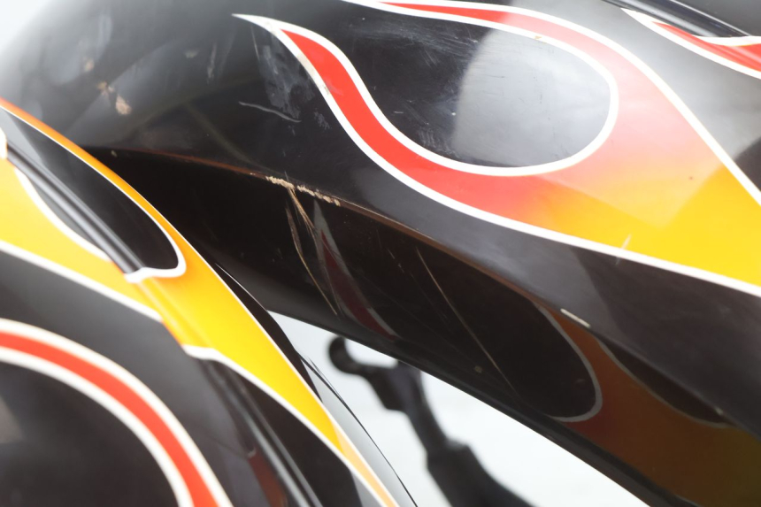 photo de PARAFANGO ANTERIORE CAN-AM SPYDER RS 1000 (2008 - 2012) - Dettaglio del componente