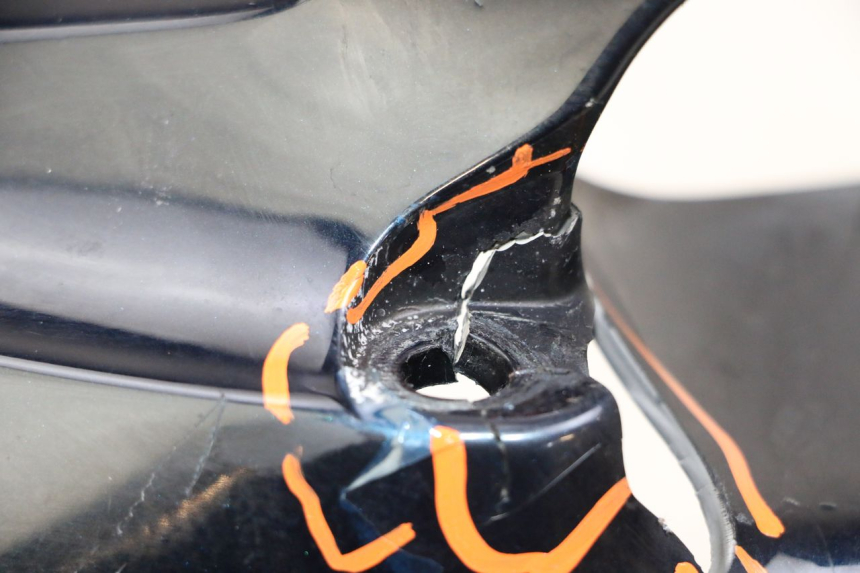 photo de PARAFANGO ANTERIORE HONDA ST PAN EUROPEAN 1300 (2002 - 2013) - Altra angolazione