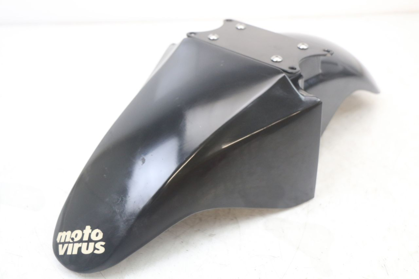 photo de PARAFANGO ANTERIORE SUZUKI GS F 500 (2004 - 2007) - Altra angolazione
