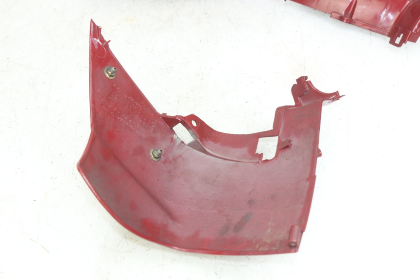 photo de PARAFANGO ANTERIORE PEUGEOT SV 125 (1991 - 1994) - Primo piano ad alta risoluzione