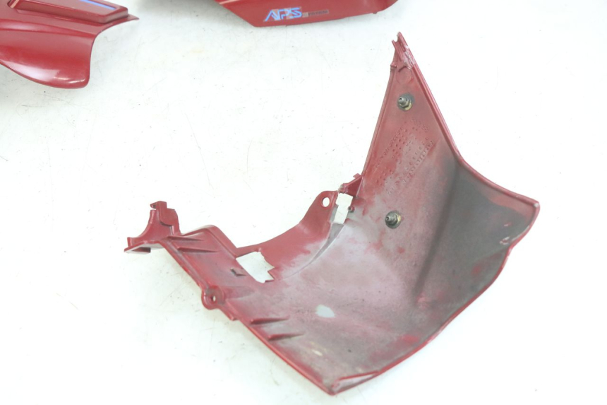 photo de PARAFANGO ANTERIORE PEUGEOT SV 125 (1991 - 1994) - Angolazione alternativa