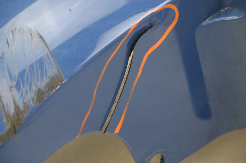 photo de PARAFANGO ANTERIORE YAMAHA TDM ABS 900 (2002 - 2014) - Primo piano tecnico