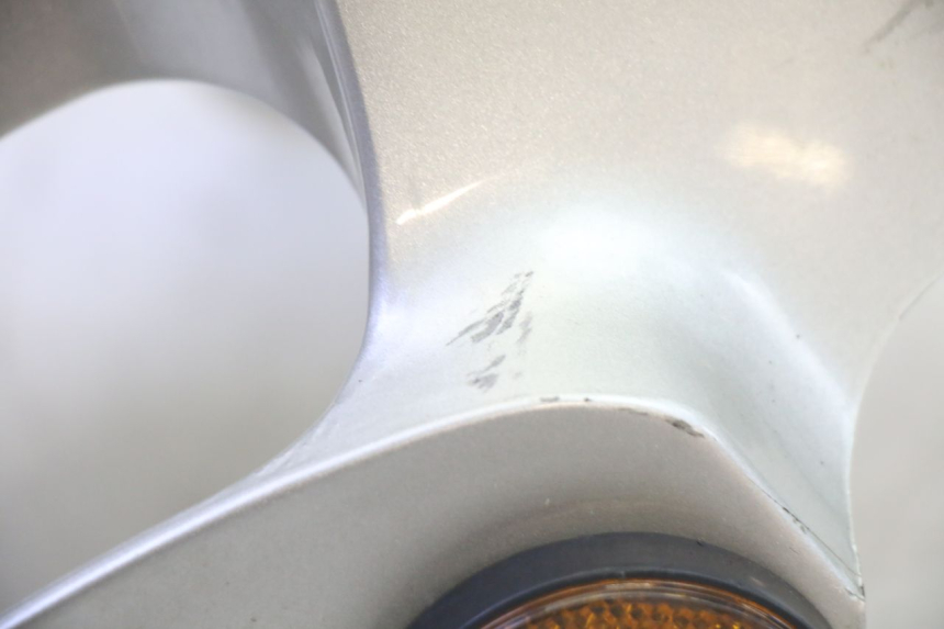 photo de PARAFANGO ANTERIORE SUKIDA TOP 1 50 (2003 - 2010) - Primo piano tecnico