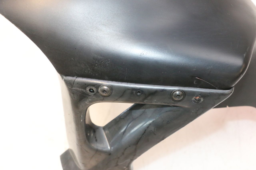photo de PARAFANGO ANTERIORE PEUGEOT TREKKER TKR 50 (2005 - 2014) - Dettagli dei punti di fissaggio