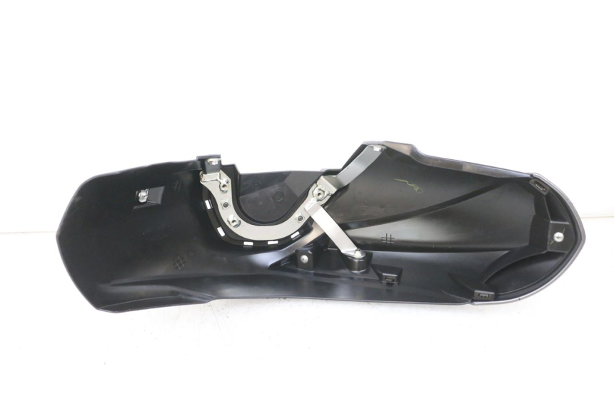 photo de PARAFANGO ANTERIORE YAMAHA TRICITY 300 (2020 - 2024) - Altra angolazione