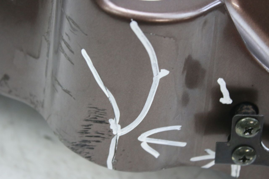 photo de PARAFANGO ANTERIORE PEUGEOT TWEET 4T 50 (2010 - 2014) - Marcature e riferimenti originali