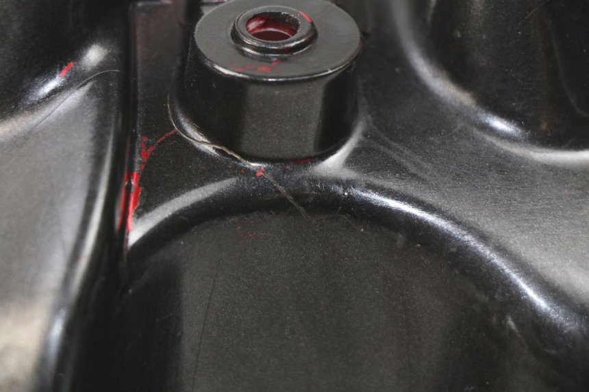 photo de Parafango anteriore PEUGEOT VIVACITY 50 (2004 - 2009) - Zoom sullo stato d'uso