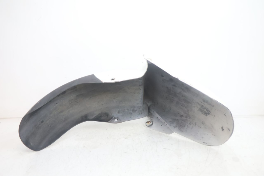 photo de PARAFANGO ANTERIORE YAMAHA XMAX X-MAX 125 (2006 - 2009) - Zoom sui componenti