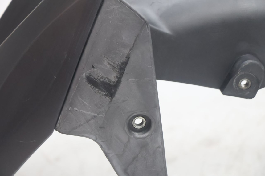 photo de PARAFANGO ANTERIORE YAMAHA X-MAX XMAX 125 (2010 - 2013) - Altra vista dell'articolo