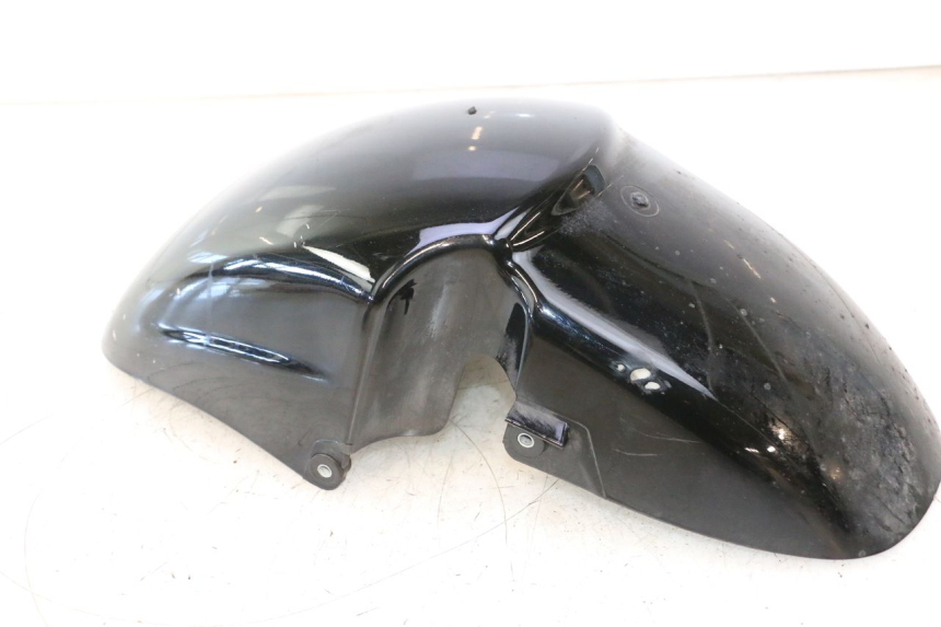 photo de PARAFANGO ANTERIORE PIAGGIO X9 AMALFI 180 (2000 - 2003) - Dettagli dei punti di fissaggio