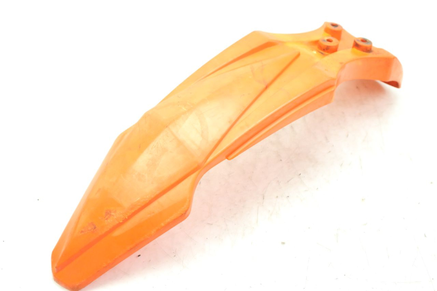 photo de PARAFANGO ANTERIORE ZHEJIANG XMOTOS XB-81 50 - Stato della superficie e materiale