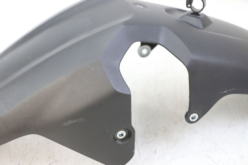 photo de PARAFANGO ANTERIORE YAMAHA TRACER 7 700 (2020 - 2024) - Zoom sullo stato d'uso