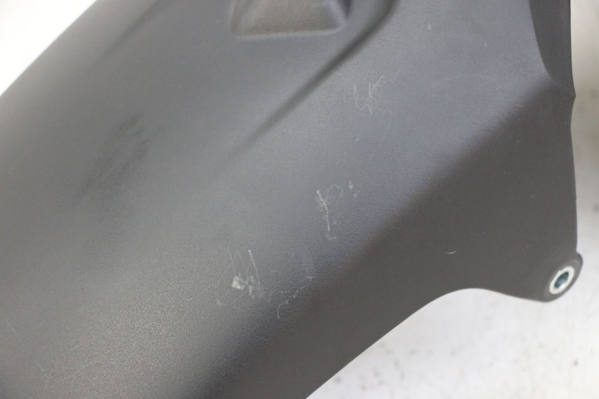 photo de PARAFANGO ANTERIORE YAMAHA TRACER 7 700 (2020 - 2024) - Primo piano tecnico