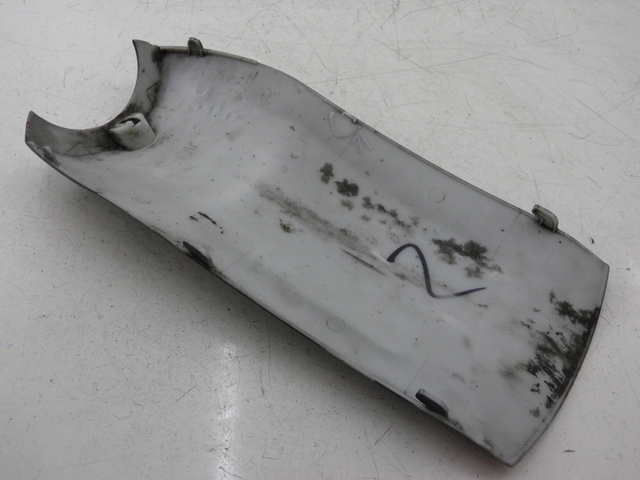 photo de Parafango anteriore YAMASAKI YM50QT-N3 RETRO 50 (2012 - 2014) - Primo piano tecnico