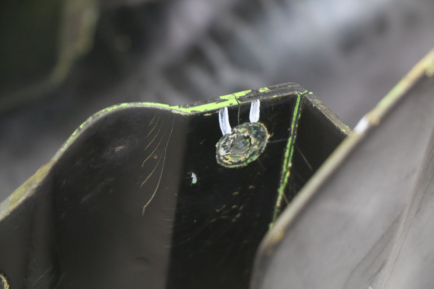 photo de PARAFANGO ANTERIORE KAWASAKI ZX-6R ZX6R 600 (1995 - 1997) - Primo piano tecnico