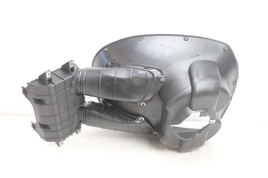 photo de Griglia del radiatore APRILIA ATLANTIC S 125 (2010 - 2013) - Dettagli dei punti di fissaggio