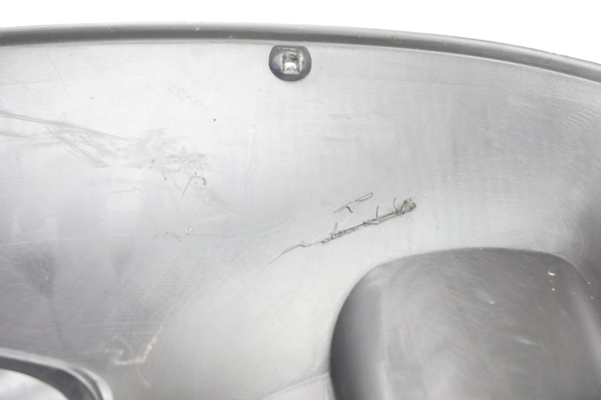 photo de Griglia del radiatore APRILIA ATLANTIC S 125 (2010 - 2013) - Stato della superficie e materiale