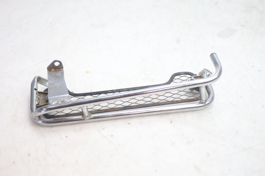 photo de GRIGLIA RADIATORE SUZUKI DR S 600 (1985 - 1989) - Primo piano tecnico