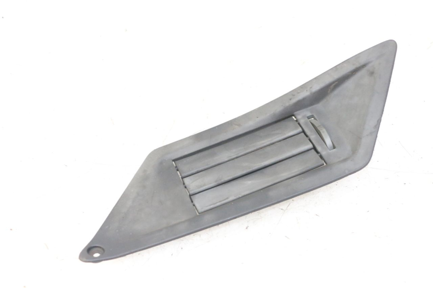 photo de DESTRA GRIGLIA RADIATORE GILERA NEXUS 125 (2009 - 2013) - Stato della superficie e materiale