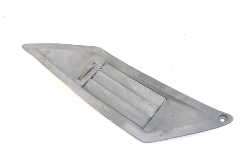 photo de DESTRA GRIGLIA RADIATORE GILERA NEXUS 125 (2009 - 2013) - Ricambio usato controllato