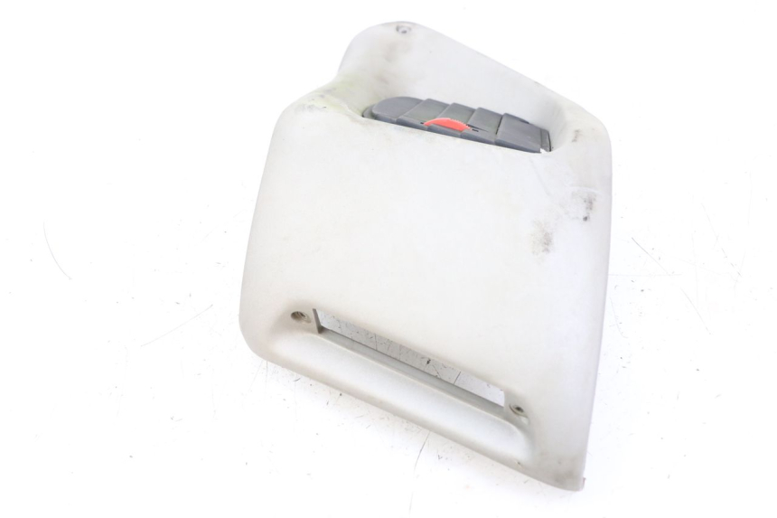 photo de DESTRA GRIGLIA RADIATORE GILERA RUNNER LC 50 (1997 - 1998) - Altra angolazione