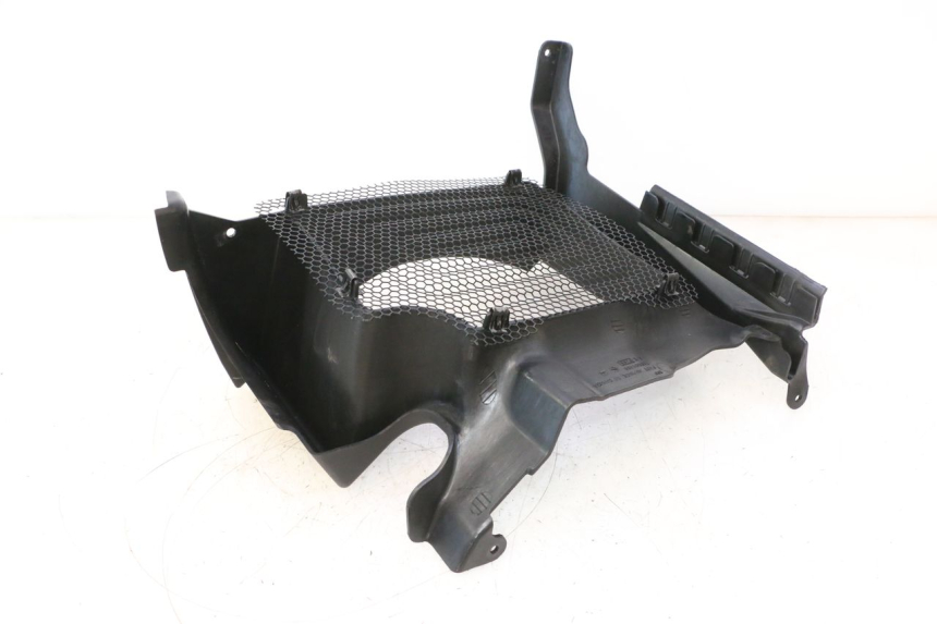 photo de DESTRA GRIGLIA RADIATORE CAN-AM SPYDER RS 1000 (2008 - 2012) - Altra angolazione