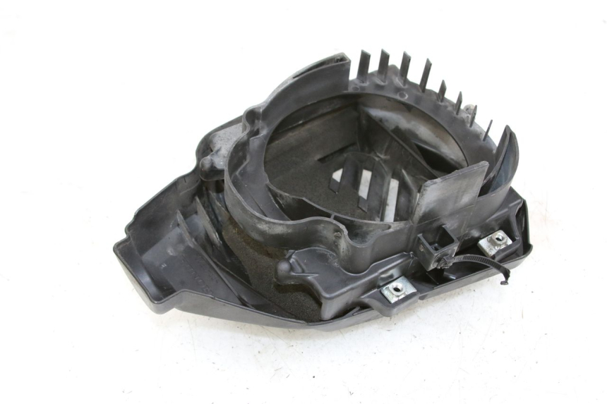 photo de GRIGLIA RADIATORE HONDA FORZA 125 (2015 - 2016) - Zoom sullo stato d'uso