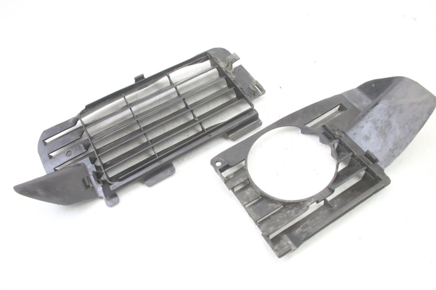 photo de GRIGLIA RADIATORE HONDA MTX TC02 125 (1987 - 1989) - Altra angolazione