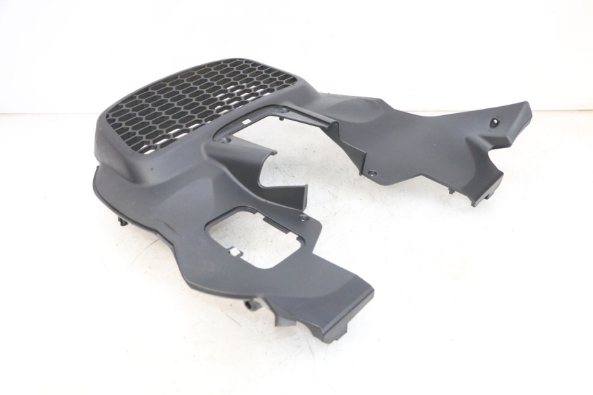 photo de GRIGLIA RADIATORE PIAGGIO MP3 HPE 300 (2019 - 2026) - Stato della superficie e materiale