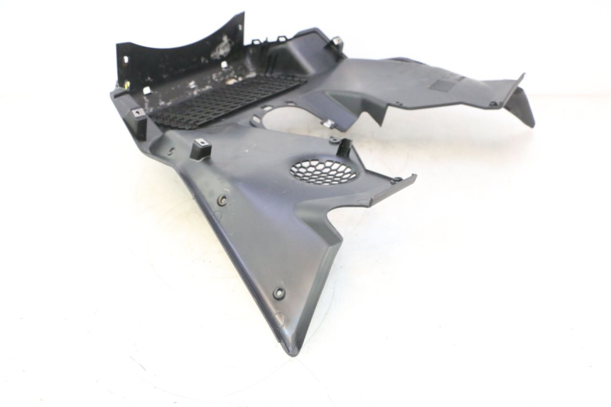photo de GRIGLIA RADIATORE PIAGGIO MP3 HPE 530 (2022 - 2026) - Vista d'insieme del prodotto