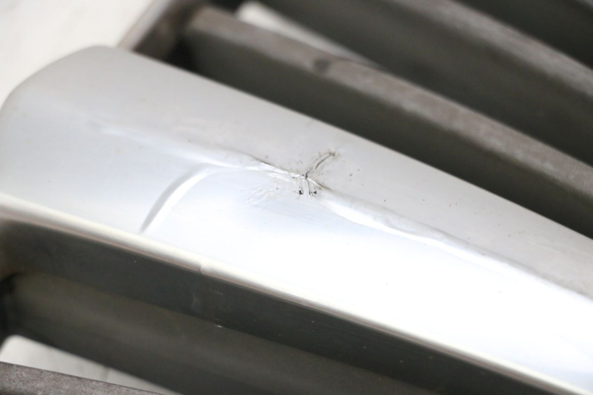 photo de GRIGLIA RADIATORE PIAGGIO MP3 LT 300 (2010 - 2016) - Marcature e riferimenti originali