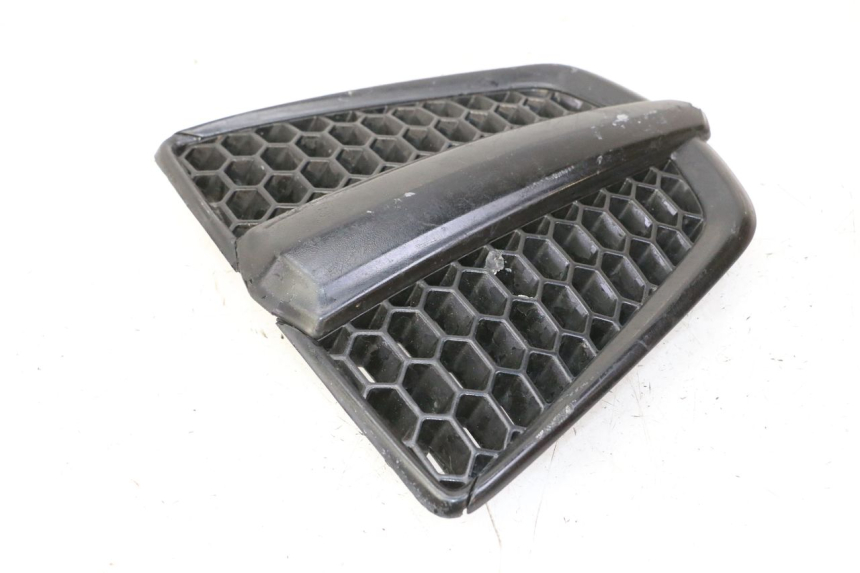 photo de GRIGLIA RADIATORE PIAGGIO MP3 500 (2011 - 2015) - Altra angolazione