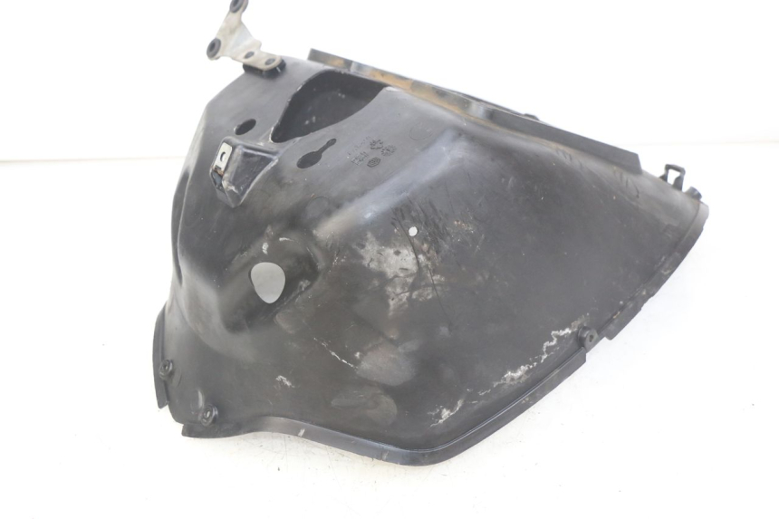 photo de GRIGLIA RADIATORE GILERA NEXUS 125 (2007 - 2009) - Zoom sullo stato d'uso