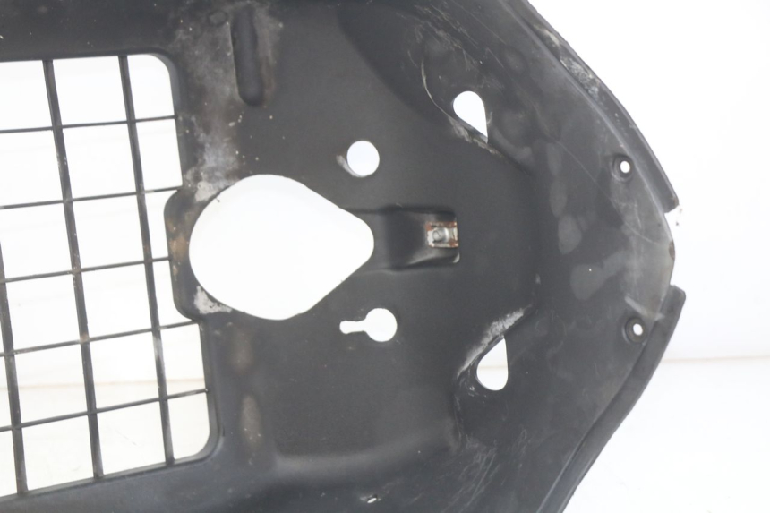 photo de GRIGLIA RADIATORE GILERA NEXUS 125 (2007 - 2009) - Primo piano tecnico