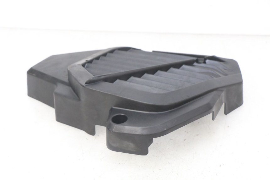 photo de Griglia del radiatore HONDA PCX (JF57/JF64) 125 (2014 - 2018) - Primo piano tecnico