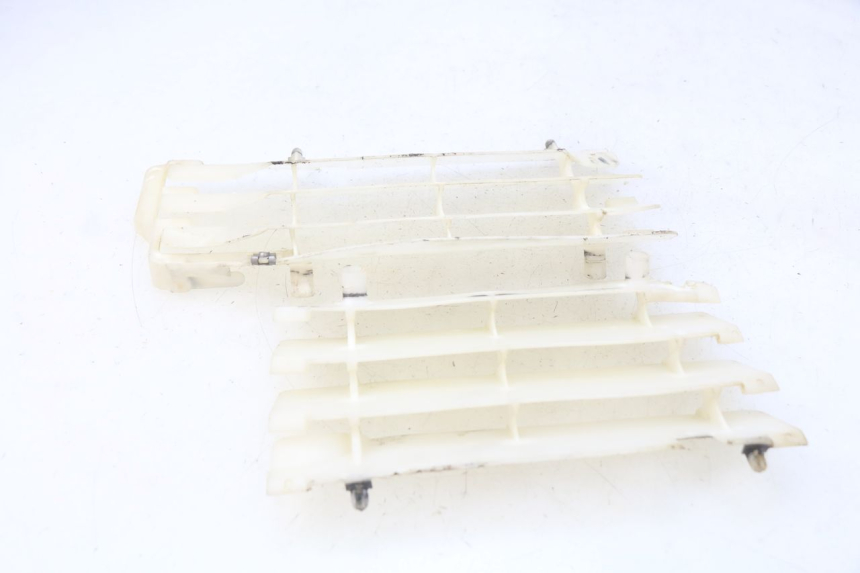 photo de GRIGLIA RADIATORE SUZUKI RM-Z RMZ 250 (2010 - 2016) - Zoom sullo stato d'uso