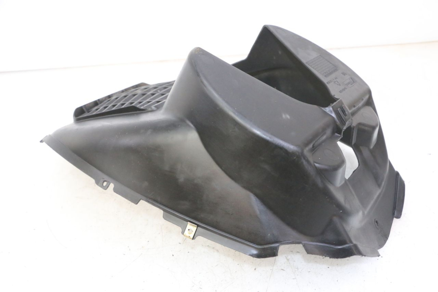 photo de GRIGLIA RADIATORE GILERA RUNNER SL 50 (2006 - 2009) - Primo piano tecnico