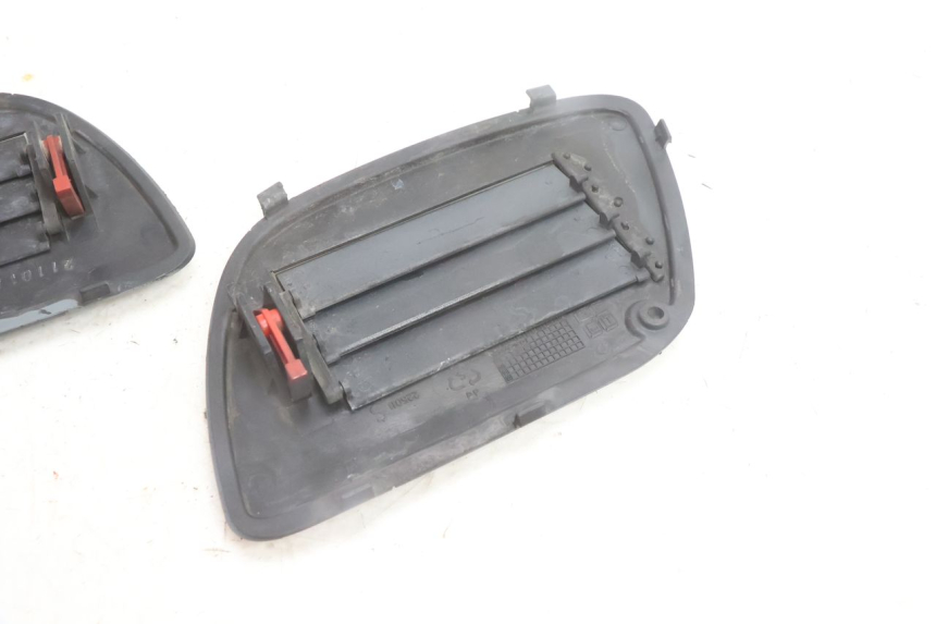 photo de GRIGLIA RADIATORE GILERA RUNNER SP 50 (2002 - 2004) - Marcature e riferimenti originali
