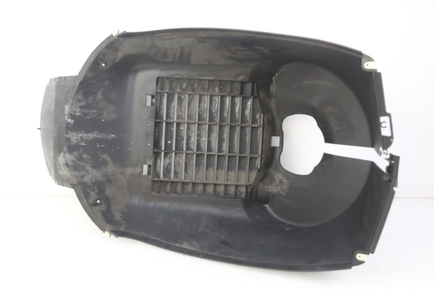 photo de GRIGLIA RADIATORE PEUGEOT SATELIS COMPRESSOR K15 125 (2006 - 2009) - Vista principale