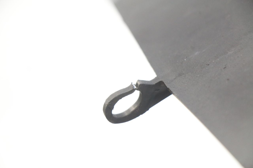 photo de GRIGLIA RADIATORE PEUGEOT SATELIS COMPRESSOR K15 125 (2006 - 2009) - Dettaglio del componente