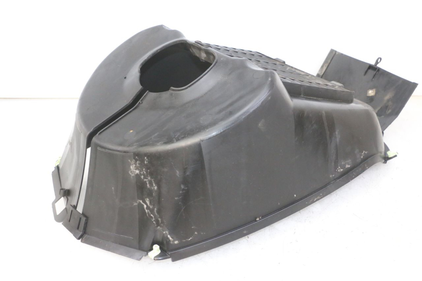 photo de GRIGLIA RADIATORE PEUGEOT SATELIS COMPRESSOR K15 125 (2006 - 2009) - Altra angolazione