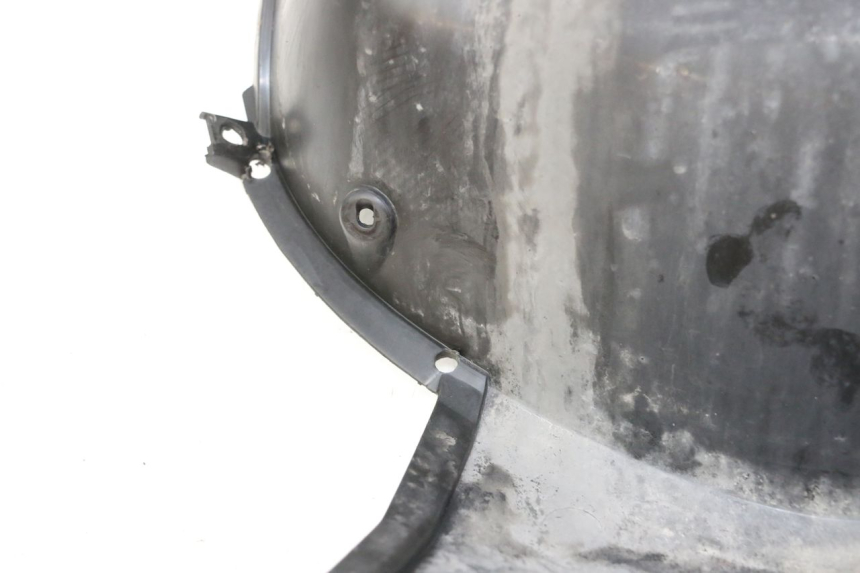 photo de Griglia del radiatore PEUGEOT SATELIS 125 (2013 - 2018) - Zoom sullo stato d'uso