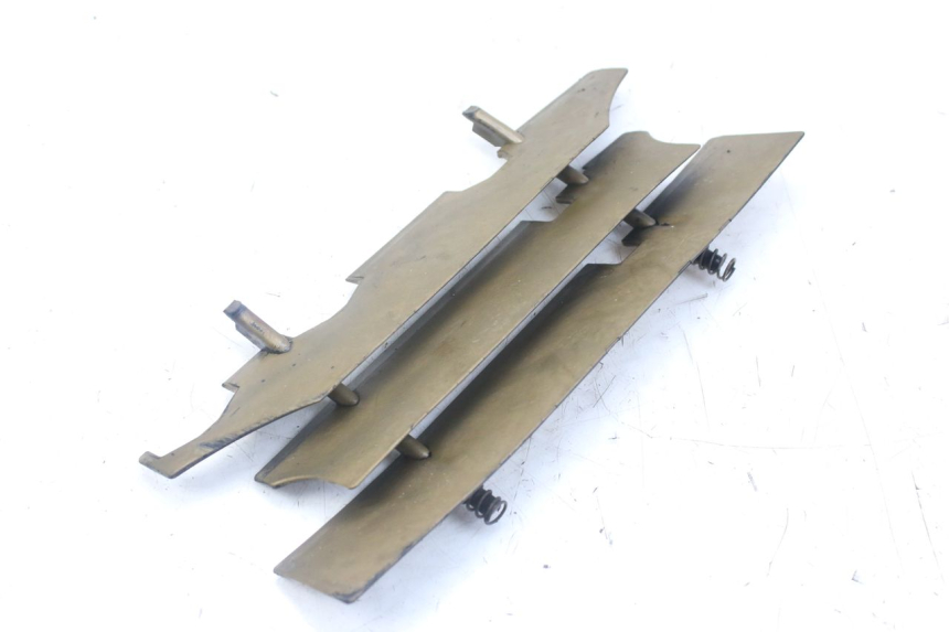 photo de GRIGLIA RADIATORE SUZUKI SMX SUPERMOTARD 50 (1996 - 2001) - Dettaglio del componente